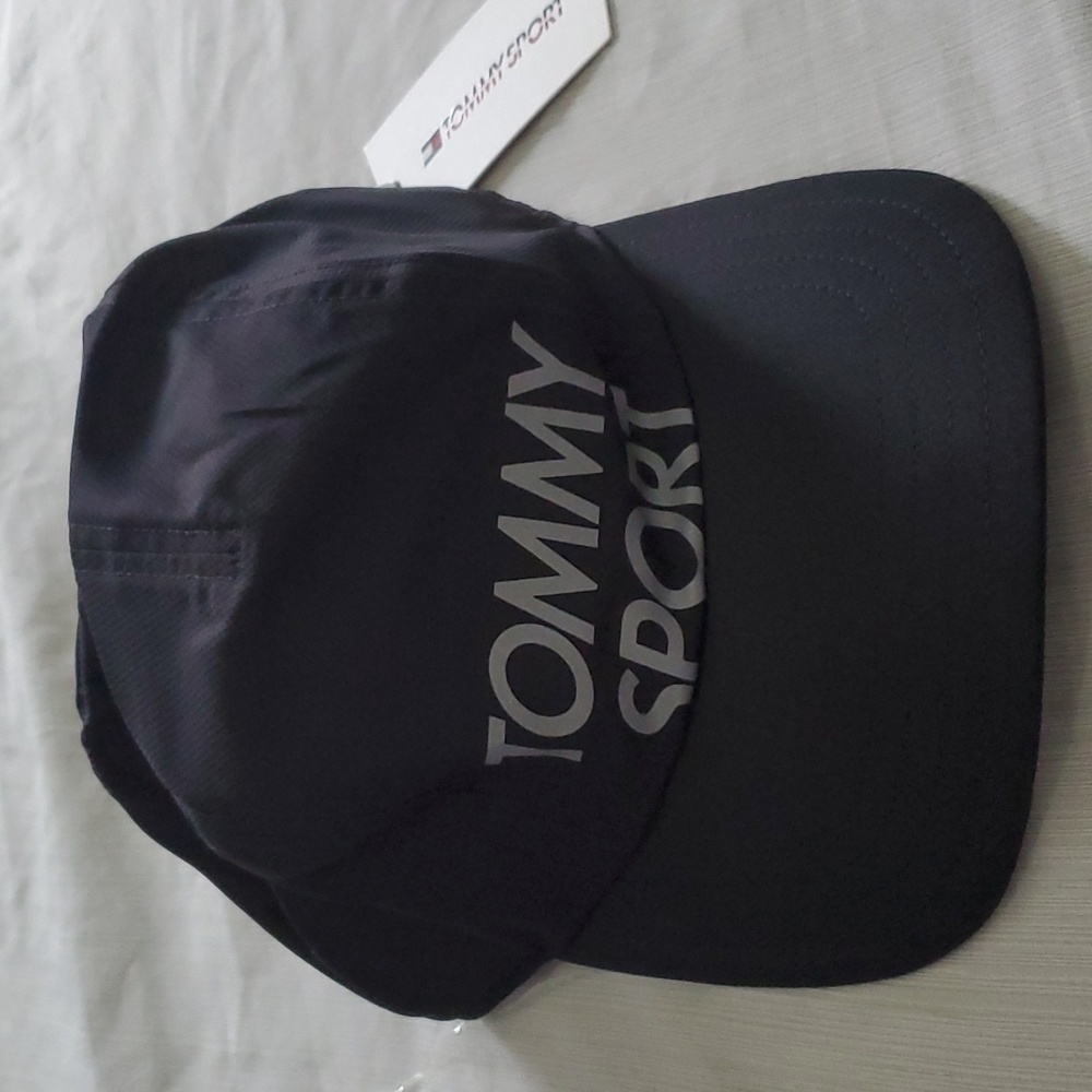 Tommy Hilfiger Black Tommy Sport Vintage New hat